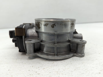 2015-2022 Gmc Yukon Throttle Body P/N:12678224 12617792 Fits Fits 2014 2015 2016 2017 2018 2019 2020 2021 2022 OEM Used Auto Parts