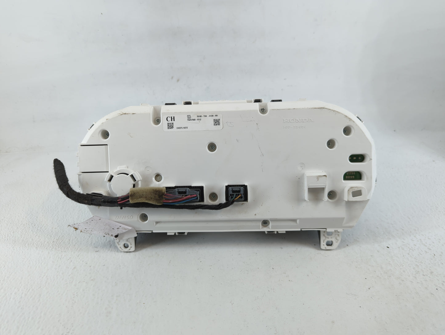 2018-2020 Honda Accord Instrument Cluster Speedometer Gauges P/N:78100-TVA-A120-M1 Fits Fits 2018 2019 2020 OEM Used Auto Pa