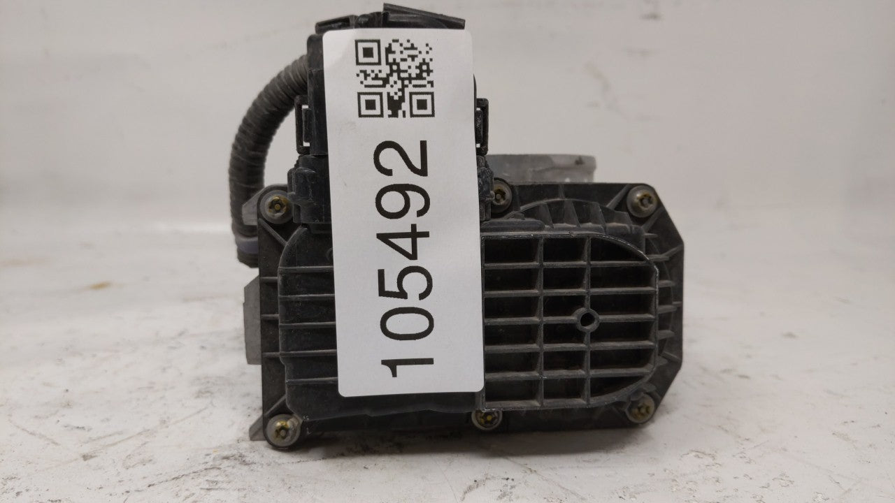 2016-2022 Honda Civic Throttle Body P/N:GMH1A Fits Fits 2016 2017 2018 2019 2020 2021 2022 OEM Used Auto Parts - Oemusedauto