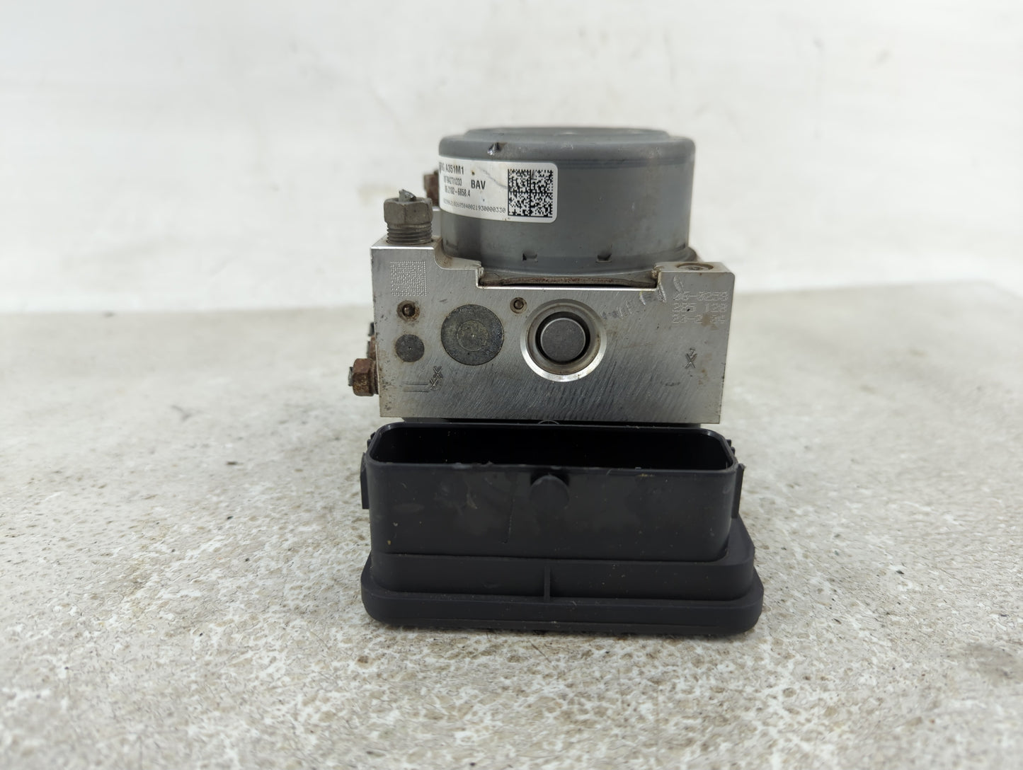2019-2020 Honda Civic Anti-Lock Brake ABS Pump Module Actuator OEM P/N:57110TBG A351M1 Fits Fits 2019 2020 OEM Used Auto Par