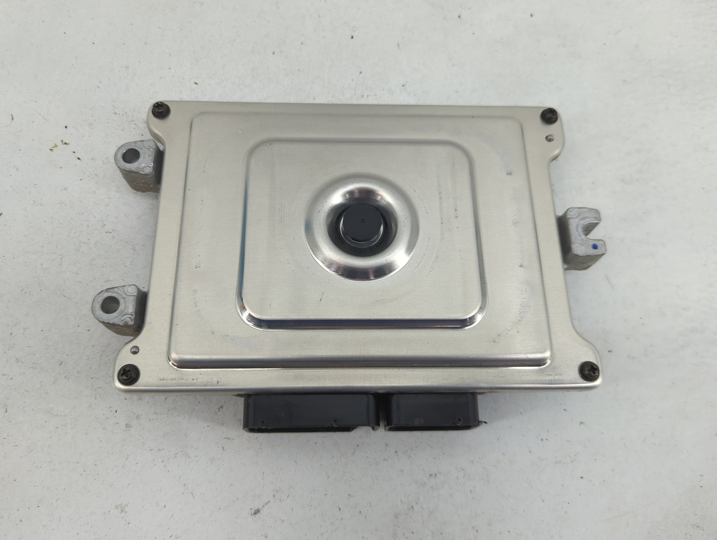 2019-2021 Honda Civic PCM Engine Control Computer ECU ECM PCU OEM P/N:37820-5AA-A95 J686-135019 Fits Fits 2019 2020 2021 OEM