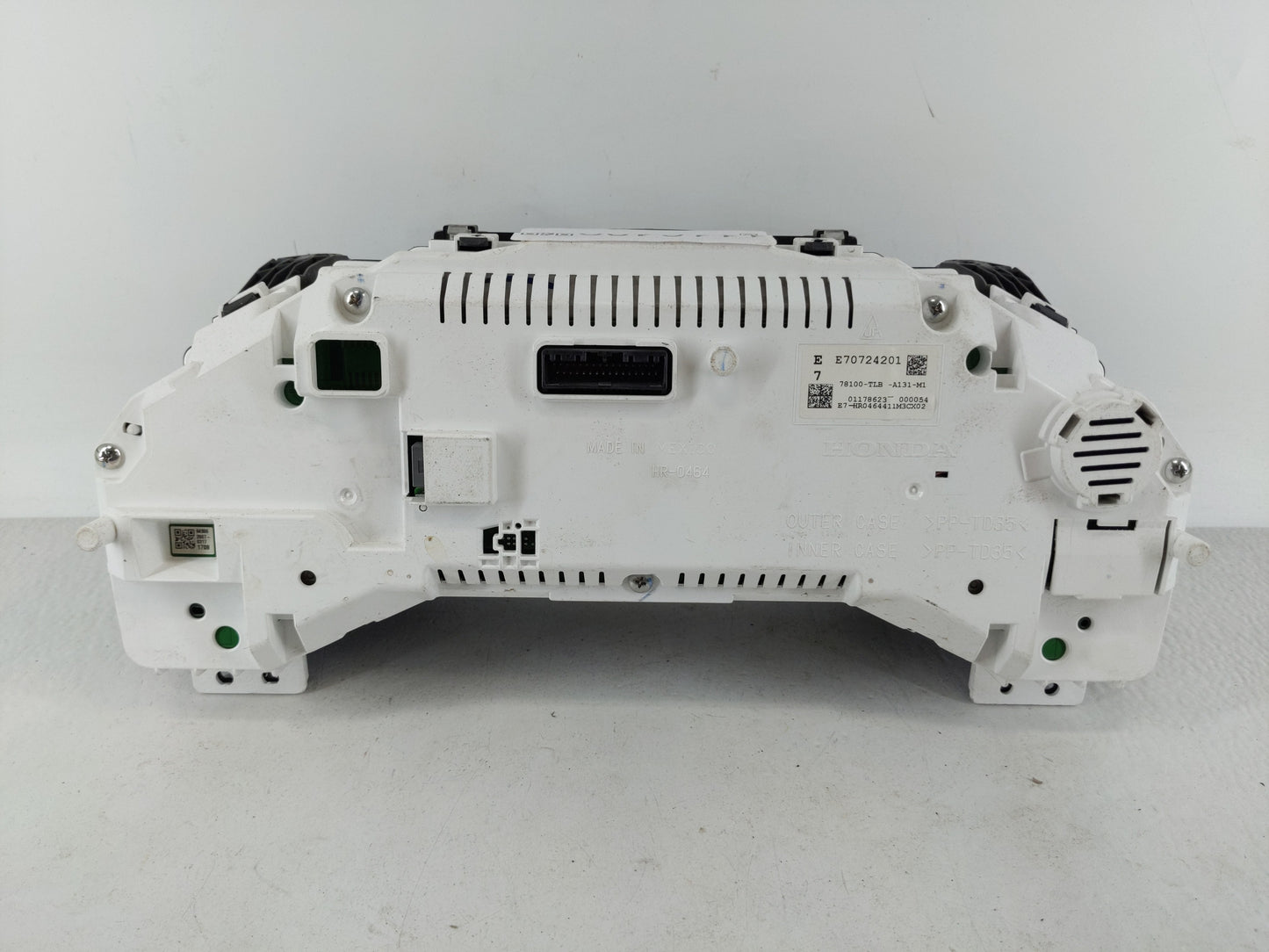 2017-2022 Honda Cr-V Instrument Cluster Speedometer Gauges P/N:78100-TLB-A131-M1 Fits Fits 2017 2018 2019 2020 2021 2022 OEM