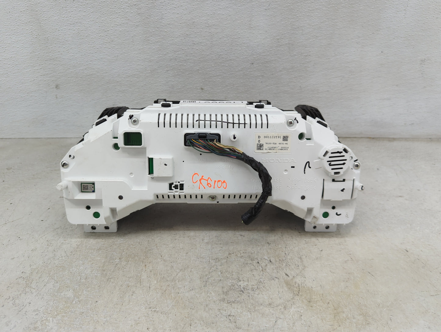 2020-2022 Honda Cr-V Instrument Cluster Speedometer Gauges P/N:78100-TLA-A031-M1 Miles:68K Fits Fits 2020 2021 2022 OEM Used