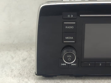 2018-2021 Honda Cr-V Radio AM FM Cd Player Receiver Replacement P/N:39100-TLA-A313-M1 AVH-5068ZH Fits Fits 2018 2019 2020 2021 OEM Used Auto Parts