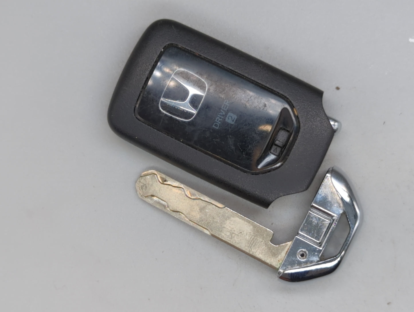 Honda Cr-V Keyless Entry Remote Fob KR5V2X driver2 72147-TLA-A91 5 buttons - Oemusedautoparts1.com