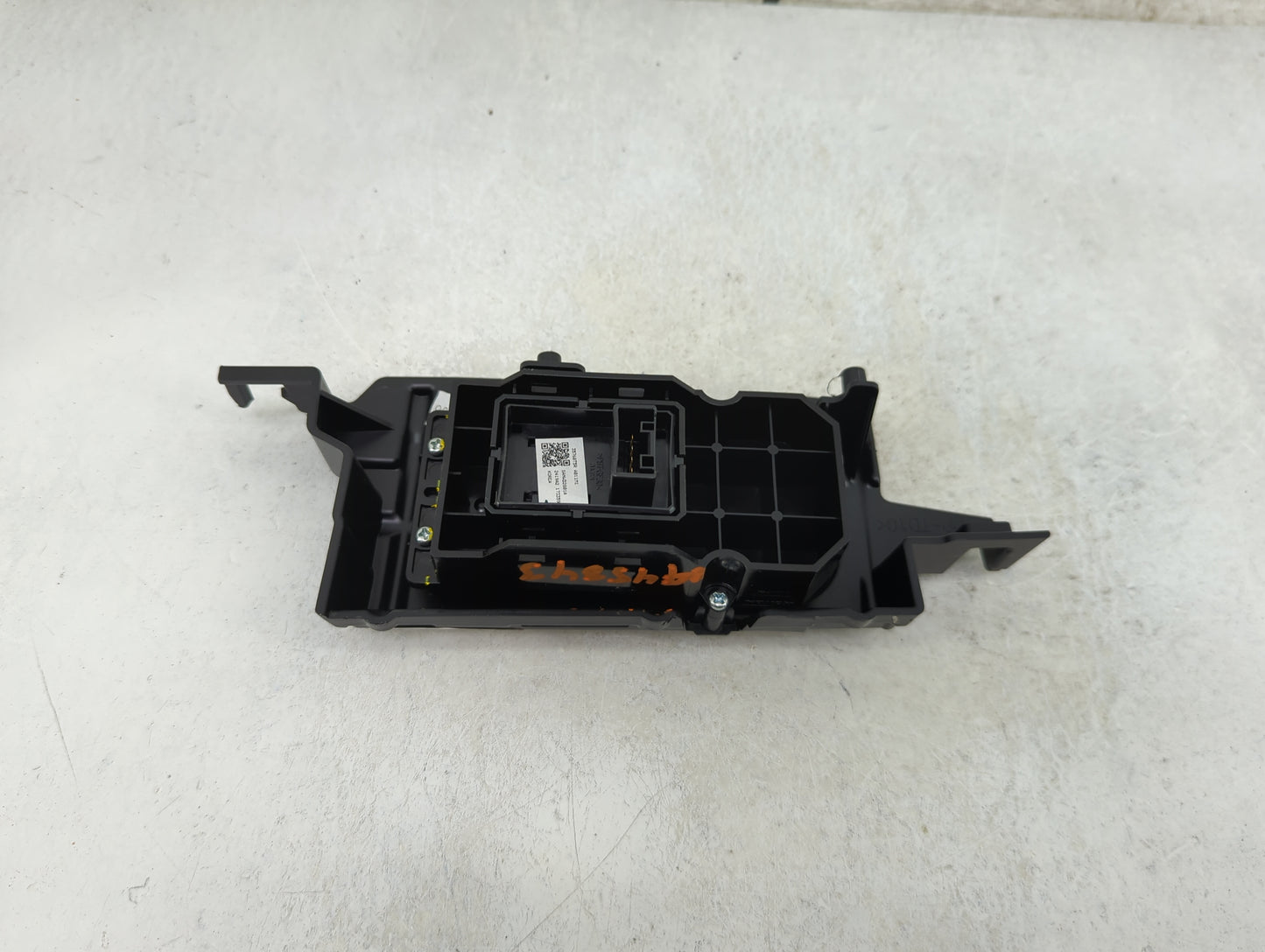 2020 Honda Hr-v Passenger Right Power Window Switch - Oemusedautoparts1.com