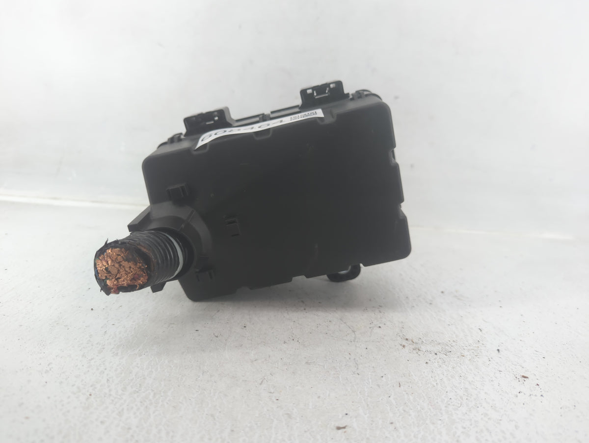 2018-2019 Honda Odyssey Fusebox Fuse Box Panel Relay Module P/N:7171-4924-30 Fits Fits 2018 2019 OEM Used Auto Parts - Oemus