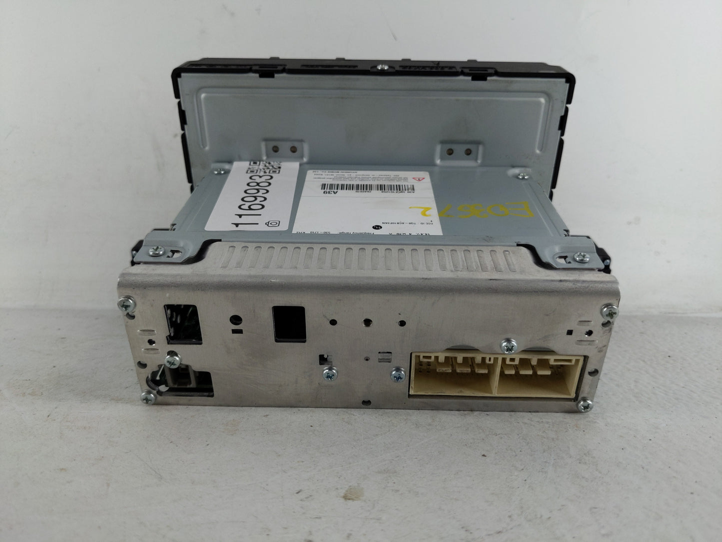 2019-2020 Hyundai Elantra Radio AM FM Cd Player Receiver Replacement P/N:96180F2UA0SSH Fits Fits 2019 2020 OEM Used Auto Par