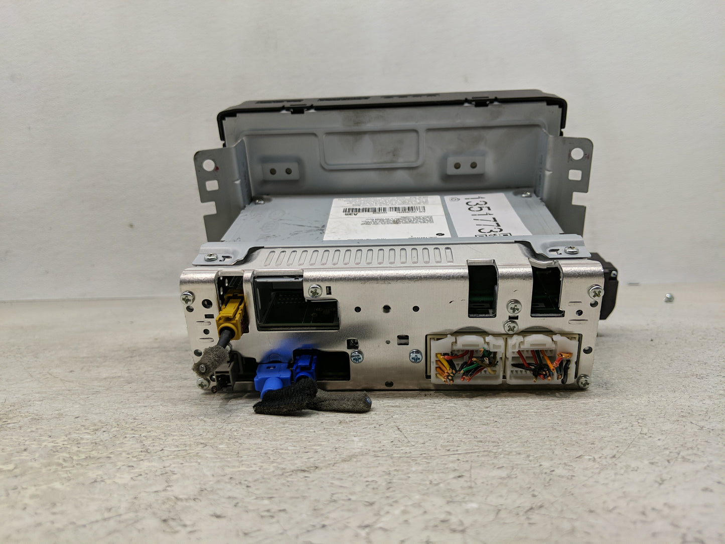 2019-2020 Hyundai Elantra Radio AM FM Cd Player Receiver Replacement P/N:96160-F2UA0SSH Fits Fits 2019 2020 OEM Used Auto Pa