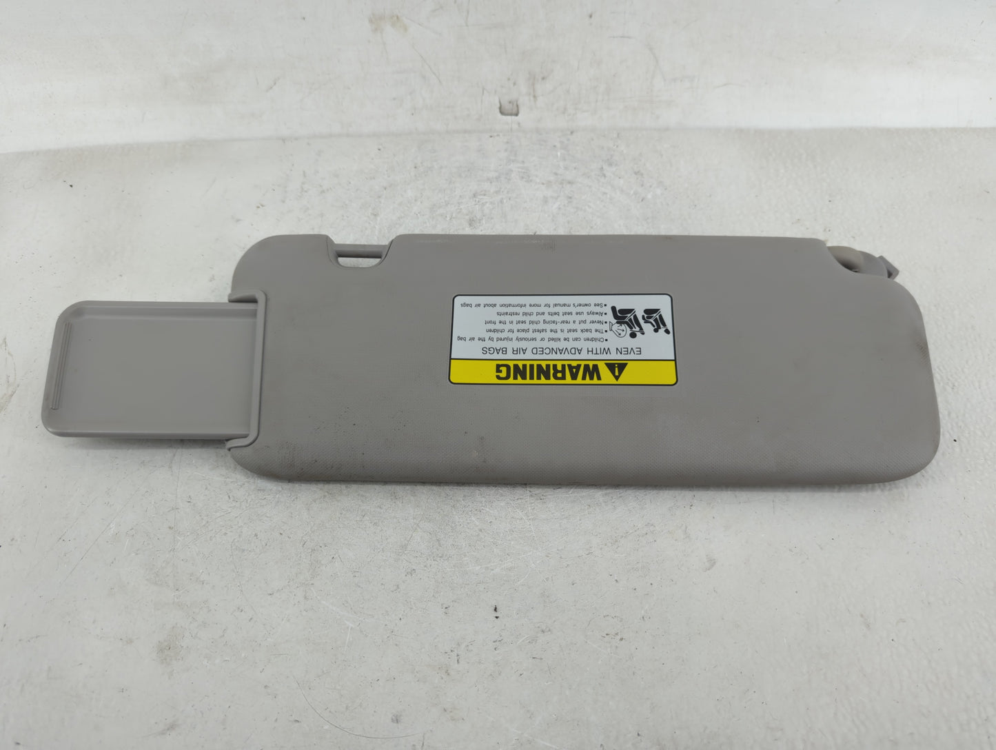 2017-2020 Hyundai Elantra Sun Visor Shade Replacement Driver Left Mirror Fits Fits 2017 2018 2019 2020 OEM Used Auto Parts -