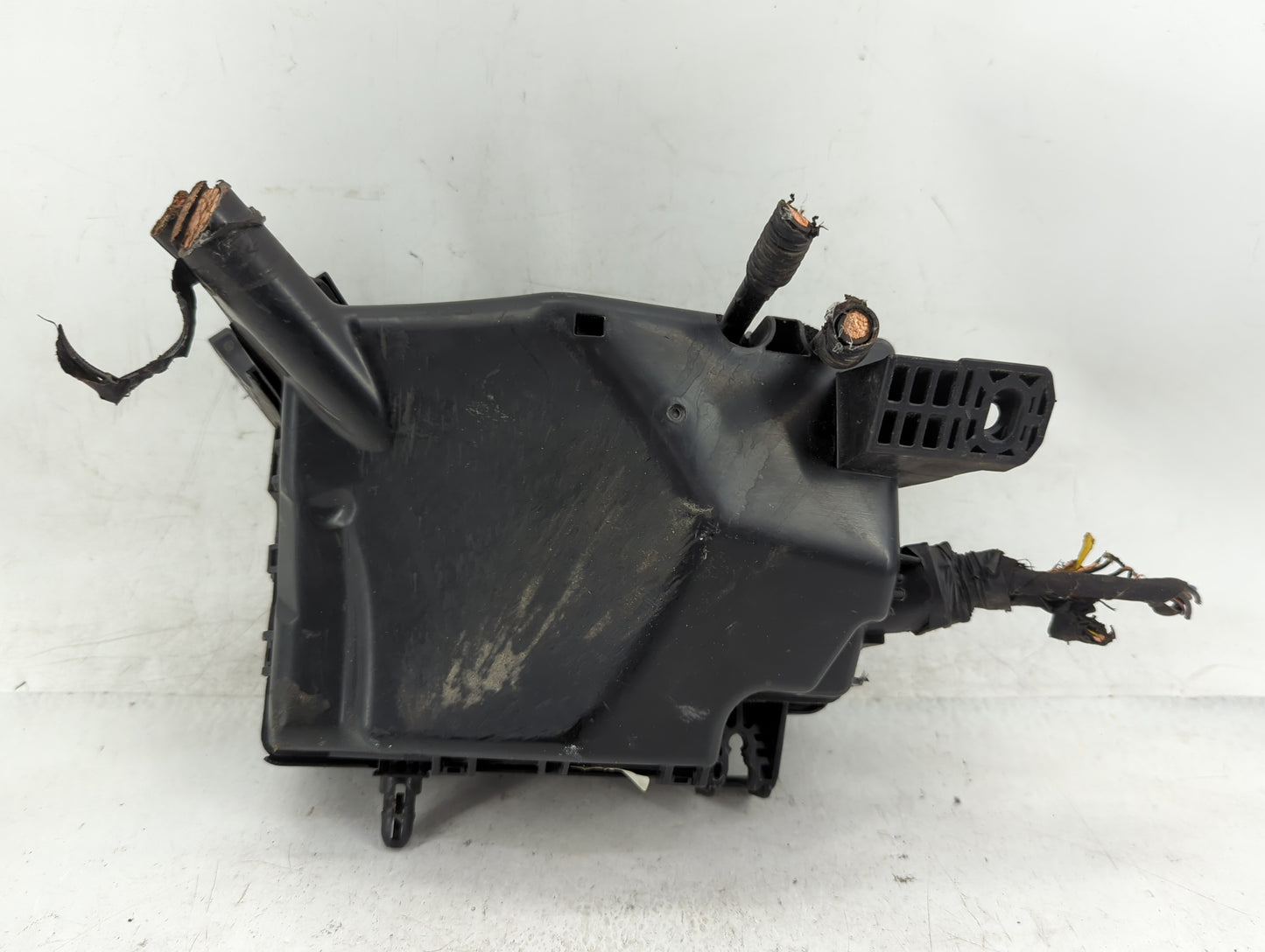 2020 Hyundai Elantra Fusebox Fuse Box Panel Relay Module P/N:91950-G3820 Fits OEM Used Auto Parts - Oemusedautoparts1.com