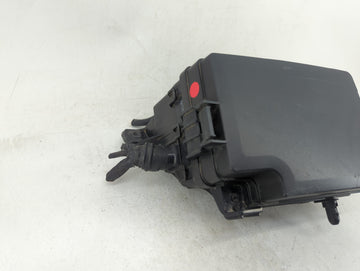 2019-2020 Hyundai Elantra Fusebox Fuse Box Panel Relay Module Fits Fits 2019 2020 OEM Used Auto Parts