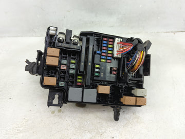2019-2020 Hyundai Elantra Fusebox Fuse Box Panel Relay Module P/N:91956-F2025 Fits Fits 2019 2020 OEM Used Auto Parts