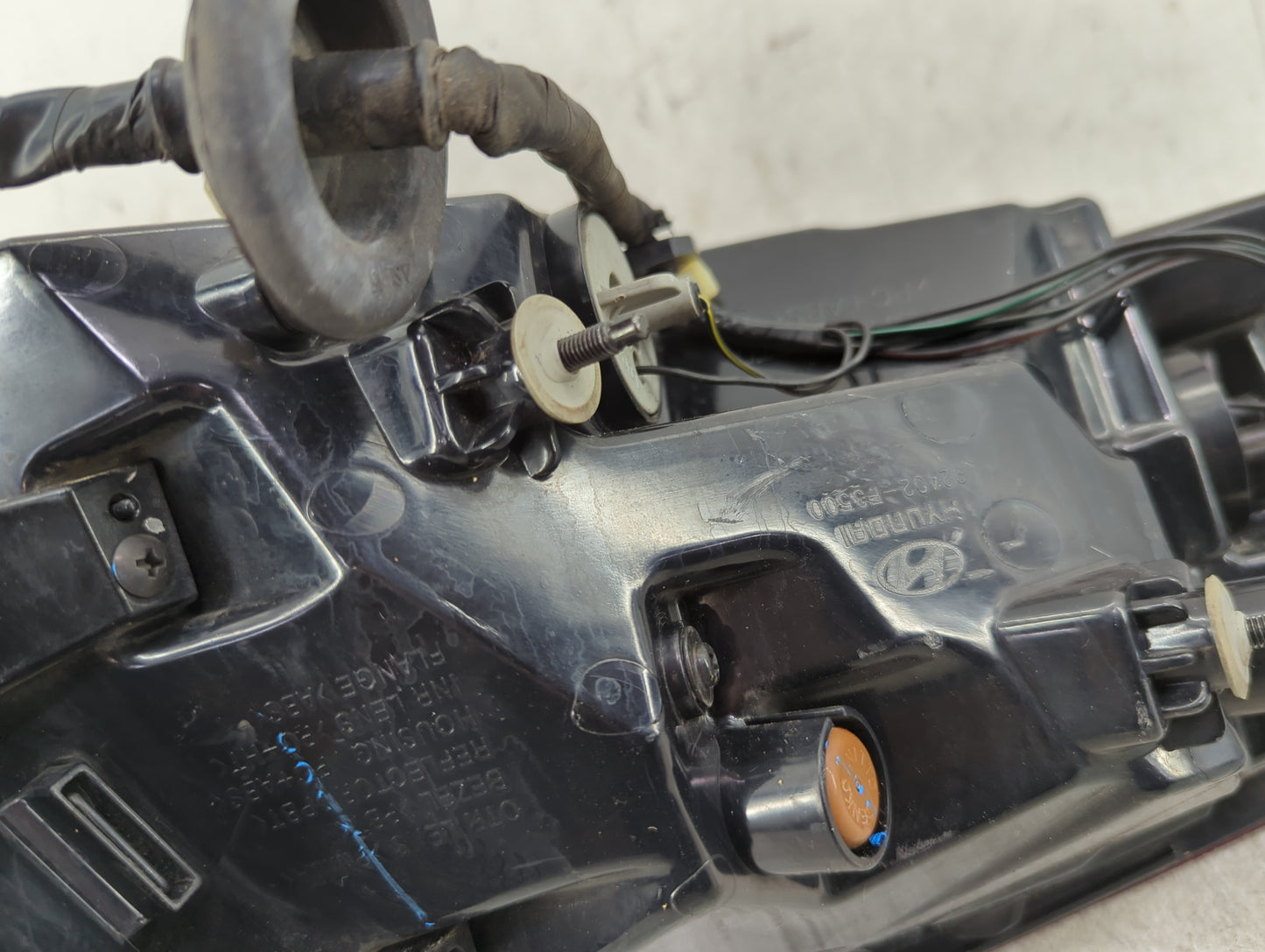 2019 Hyundai Elantra Passenger Right Side Deck Lid Mounted Tail Light - Oemusedautoparts1.com