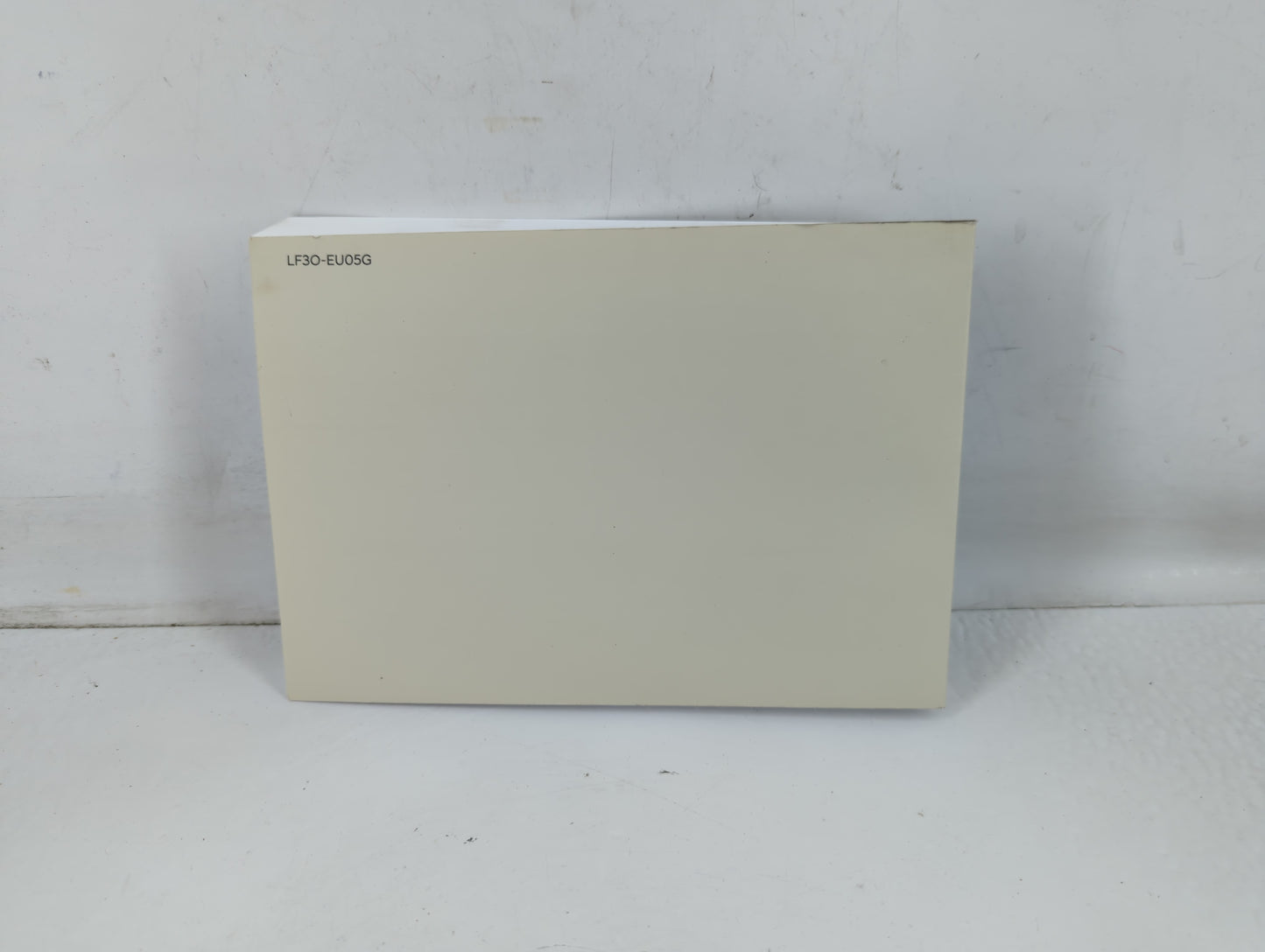 2020 Hyundai Elantra Owners Manual Book Guide P/N:LF30-EU05G OEM Used Auto Parts - Oemusedautoparts1.com