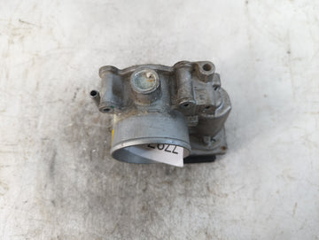 2011-2020 Hyundai Elantra Throttle Body P/N:35100-2E710 Fits Fits 2011 2012 2013 2014 2015 2016 2017 2018 2019 2020 2021 OEM Used Auto Parts