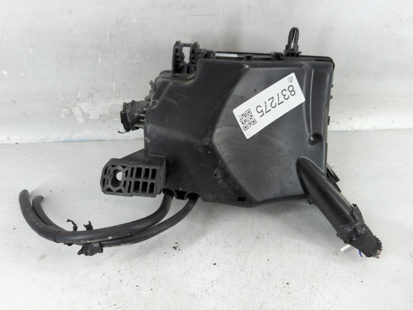 2019-2020 Hyundai Elantra Fusebox Fuse Box Panel Relay Module P/N:91956-F2025 Fits Fits 2019 2020 OEM Used Auto Parts - Oemu