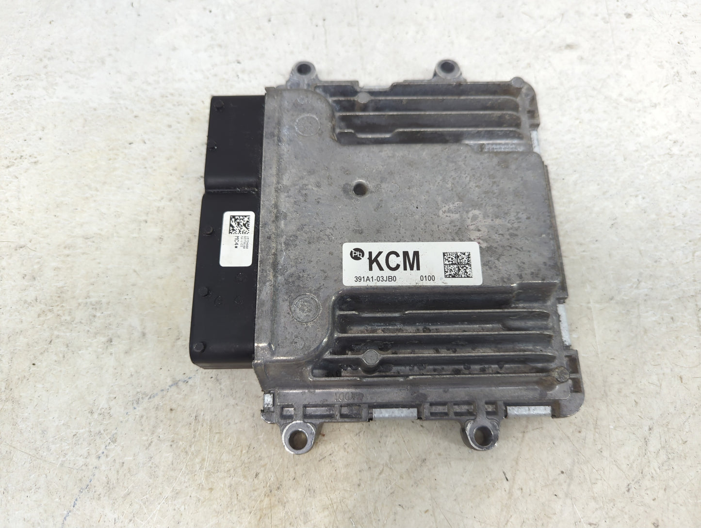 2017-2020 Hyundai Ioniq PCM Engine Control Computer ECU ECM PCU OEM P/N:39101-03HM4 39110-03HM4 Fits Fits 2017 2018 2019 202