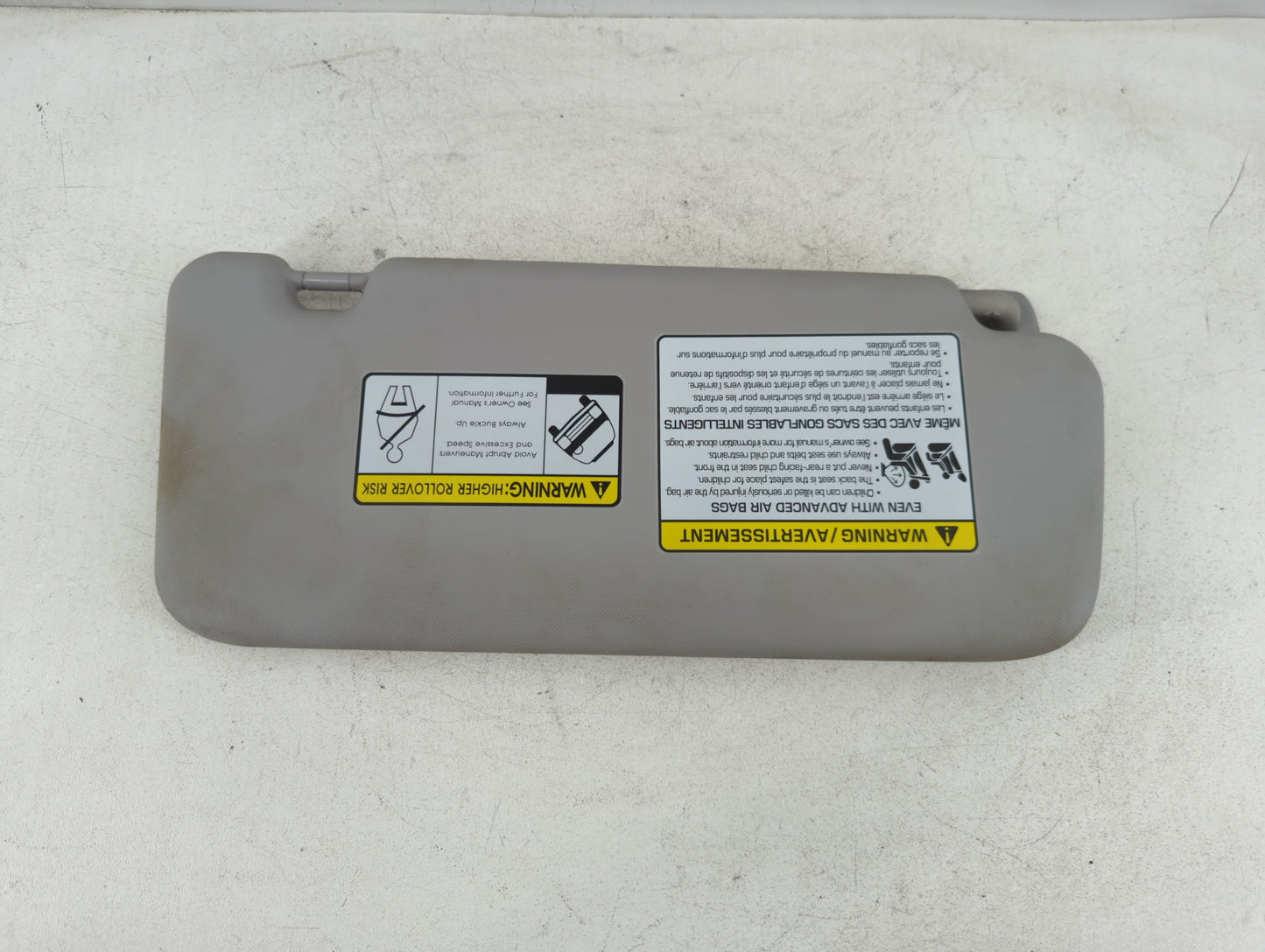 2018-2021 Hyundai Kona Sun Visor Shade Replacement Driver Left Mirror Fits Fits 2018 2019 2020 2021 OEM Used Auto Parts - Oe