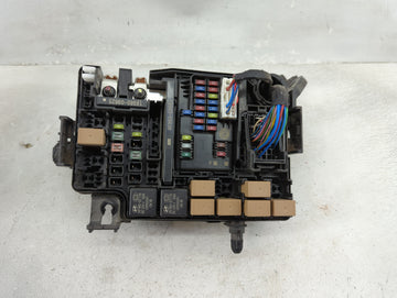 2018-2021 Hyundai Kona Fusebox Fuse Box Panel Relay Module P/N:91956-J9520 Fits Fits 2018 2019 2020 2021 OEM Used Auto Parts