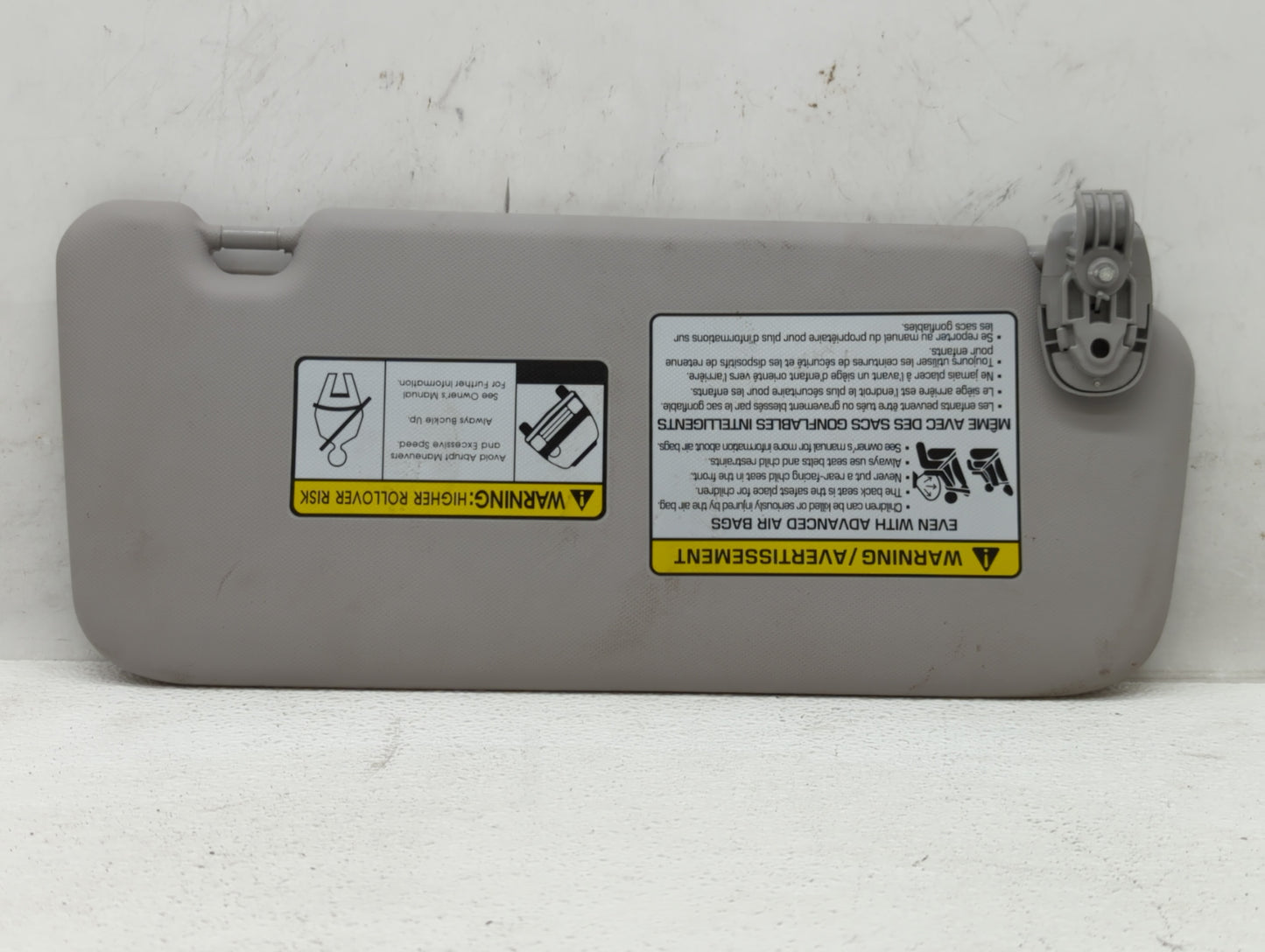 2018-2021 Hyundai Kona Sun Visor Shade Replacement Driver Left Mirror Fits Fits 2018 2019 2020 2021 OEM Used Auto Parts - Oe