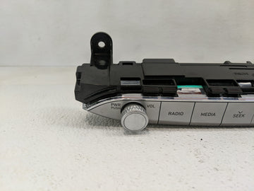 2020-2022 Hyundai Palisade Radio AM FM Cd Player Receiver Replacement P/N:96540S8000SSV Fits Fits 2020 2021 2022 OEM Used Auto Parts