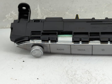 2020-2022 Hyundai Palisade Radio Control Panel 1463684