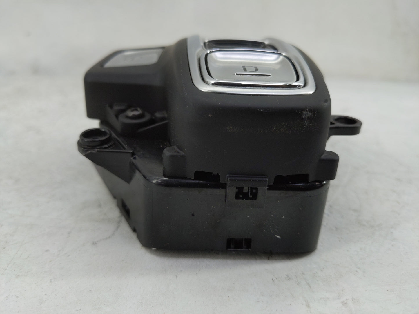 2020 Hyundai Palisade Floor Console Assembly Shifter - Oemusedautoparts1.com