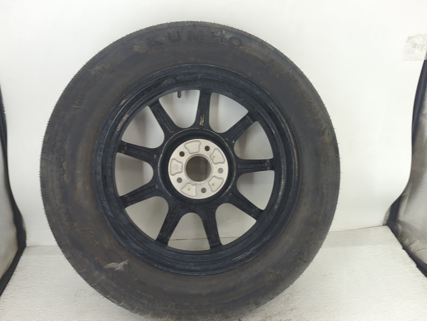 2020-2022 Hyundai Palisade Spare Donut Tire Wheel Rim Oem - Oemusedautoparts1.com