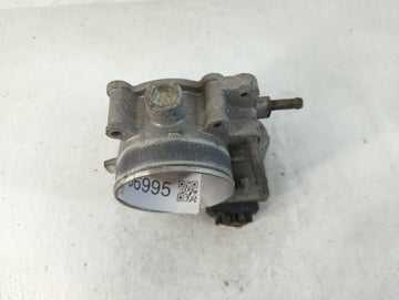 2020-2022 Hyundai Palisade Throttle Body P/N:35100-3E100 Fits Fits 2017 2018 2019 2020 2021 2022 OEM Used Auto Parts