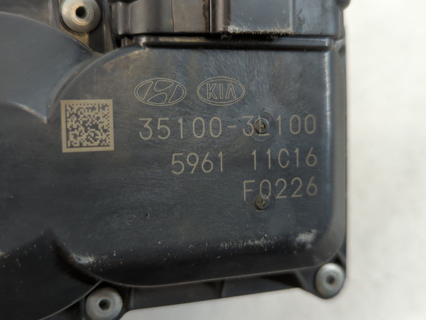 2020-2022 Hyundai Palisade Throttle Body P/N:35100-3L100 Fits Fits 2017 2018 2019 2020 2021 2022 OEM Used Auto Parts - Oemus