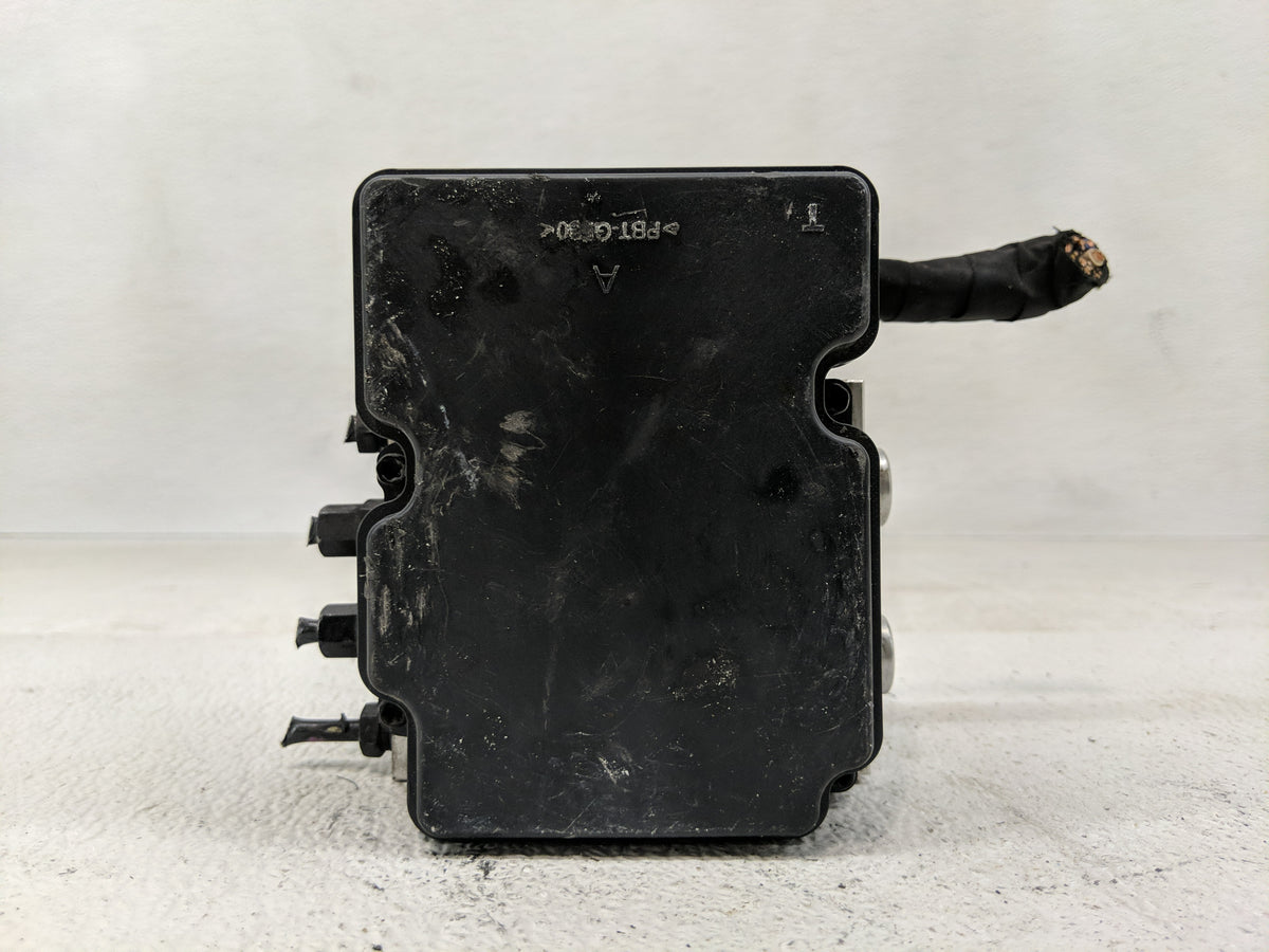 2019-2020 Hyundai Santa Fe Anti-Lock Brake ABS Pump Module Actuator OEM P/N:S2589-30800 Fits Fits 2019 2020 OEM Used Auto Pa