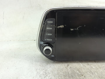 2020 Hyundai Santa Fe Radio AM FM Cd Player Receiver Replacement P/N:96560-S2303UAY ATC40S2AN, M3042001252A Fits OEM Used Auto Parts