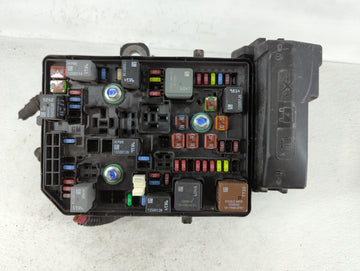 2020-2023 Hyundai Sonata Fusebox Fuse Box Panel Relay Module P/N:23246682 Fits Fits 2020 2021 2022 2023 OEM Used Auto Parts