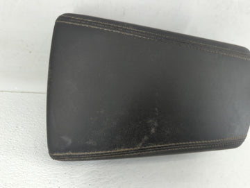 2020 Hyundai Tucson Center Console Armrest Cover Lid