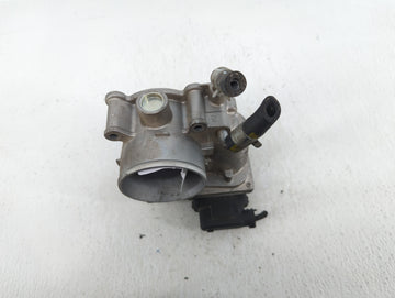 2014-2021 Hyundai Tucson Throttle Body P/N:35100-2E000 Fits Fits 2011 2012 2013 2014 2015 2016 2017 2018 2019 2020 2021 OEM Used Auto Parts