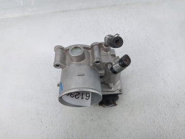 2019-2020 Hyundai Veloster Throttle Body P/N:5532 07C13 35100-2E400 Fits Fits 2012 2013 2014 2015 2016 2018 2019 2020 2021 OEM Used Auto Parts
