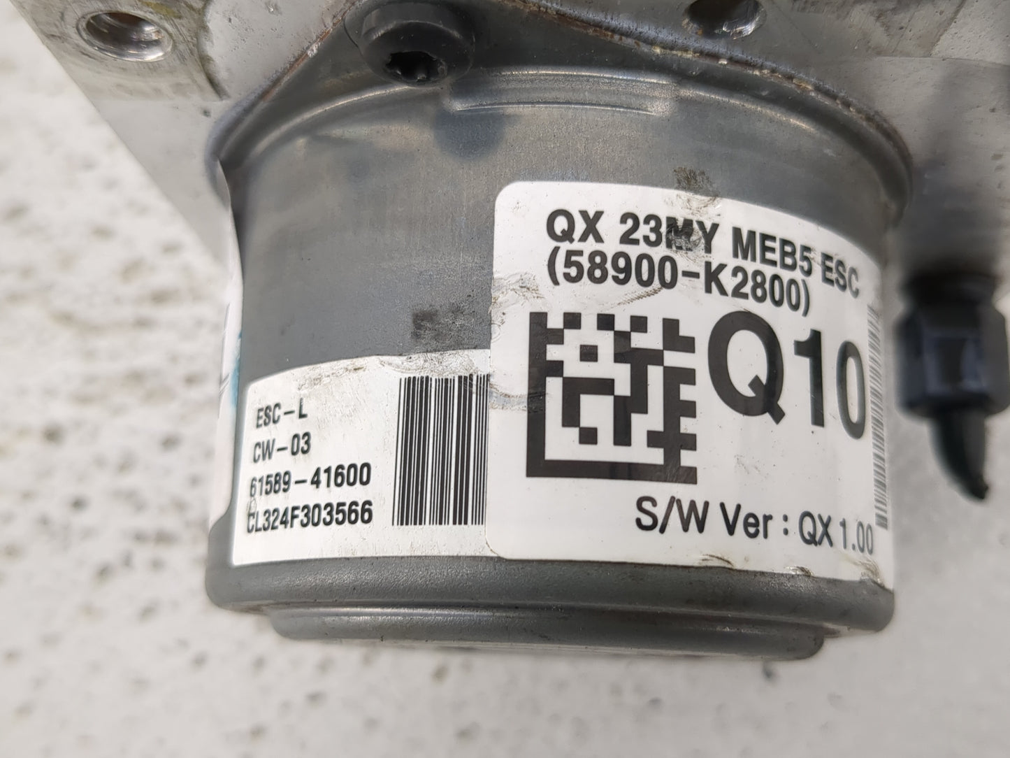 2020 Hyundai Venue ABS Pump Control Module Replacement P/N:58900-K2800 58900-K2500 Fits OEM Used Auto Parts - Oemusedautopar