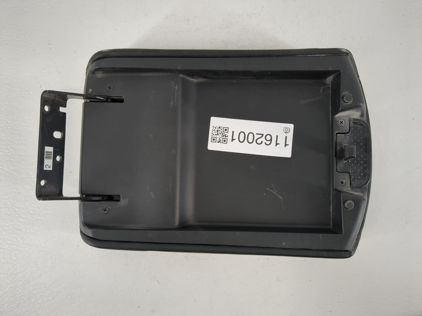 2020 Infiniti Q50 Center Console Armrest Cover Lid P/N:2019 3 7 Fits OEM Used Auto Parts - Oemusedautoparts1.com