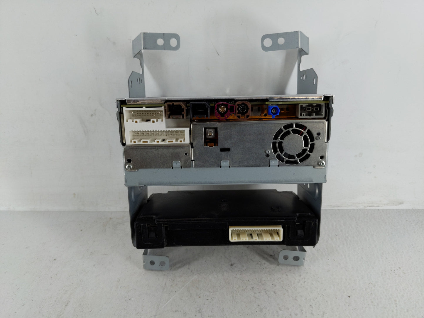 2020 Infiniti Q50 Radio AM FM Cd Player Receiver Replacement P/N:2591A 5NA4A Fits Fits 2019 OEM Used Auto Parts - Oemusedaut