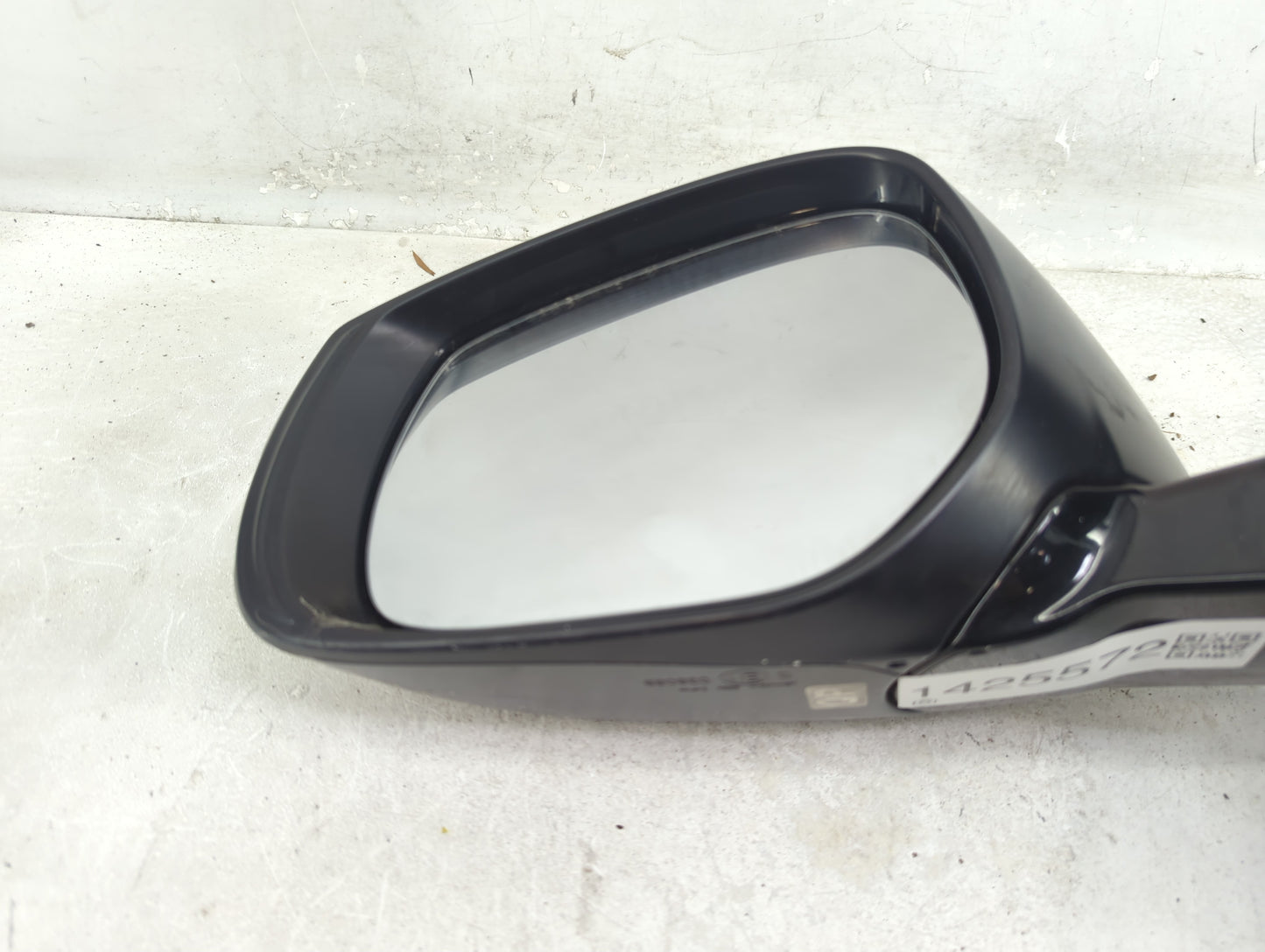 2014-2020 Infiniti Q50 Driver Side View Mirror - Left Door Mirror OEM Used - Oemusedautoparts1.com