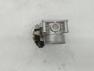 2016-2018 Infiniti Q50 Throttle Body P/N:RME60-52 Fits Fits 2016 2017 2018 OEM Used Auto Parts