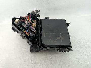 2019-2020 Infiniti Qx50 Fusebox Fuse Box Panel Relay Module P/N:3867979046 284B7 5NA0C Fits Fits 2019 2020 OEM Used Auto Parts