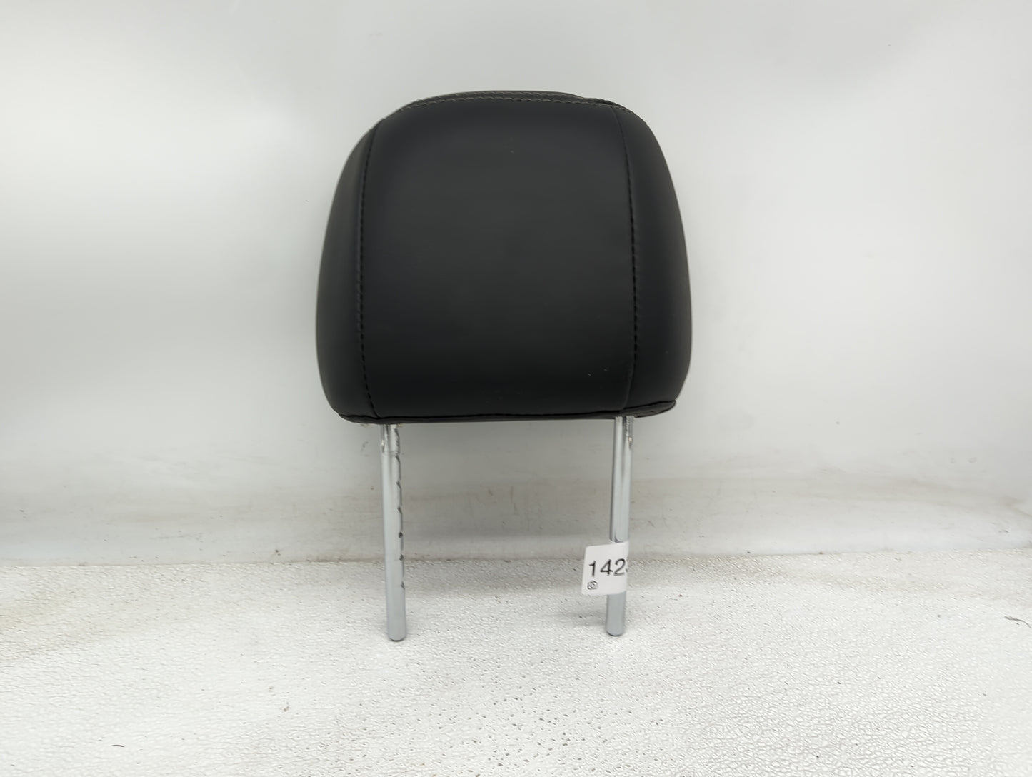 2019-2020 Infiniti Qx60 Headrest Head Rest Rear Seat Fits Fits 2019 2020 OEM Used Auto Parts - Oemusedautoparts1.com