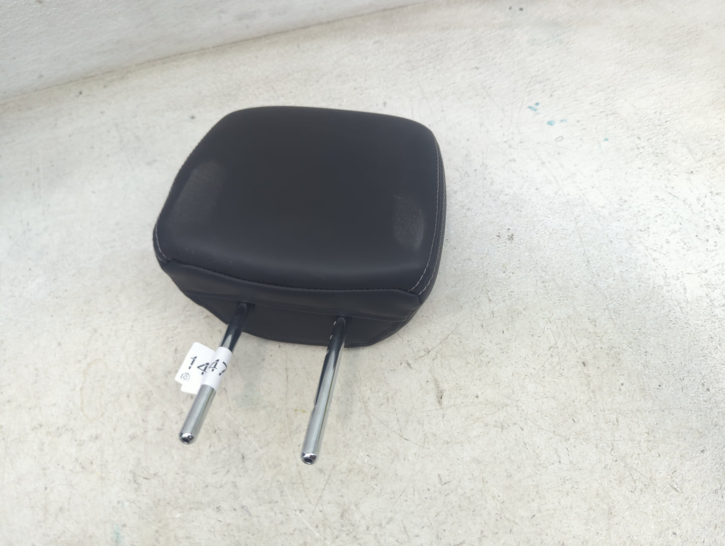 2020 Infiniti Qx60 Headrest Head Rest Rear Seat Fits OEM Used Auto Parts - Oemusedautoparts1.com