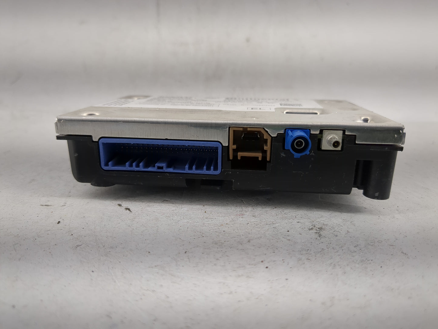 2020 Infiniti Qx80 Chassis Control Module Ccm Bcm Body Control - Oemusedautoparts1.com