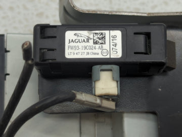 2017-2020 Jaguar F-Pace Radio AM FM Cd Player Receiver Replacement P/N:FW93-11B608-AD GX63-18K812-DE Fits OEM Used Auto Parts