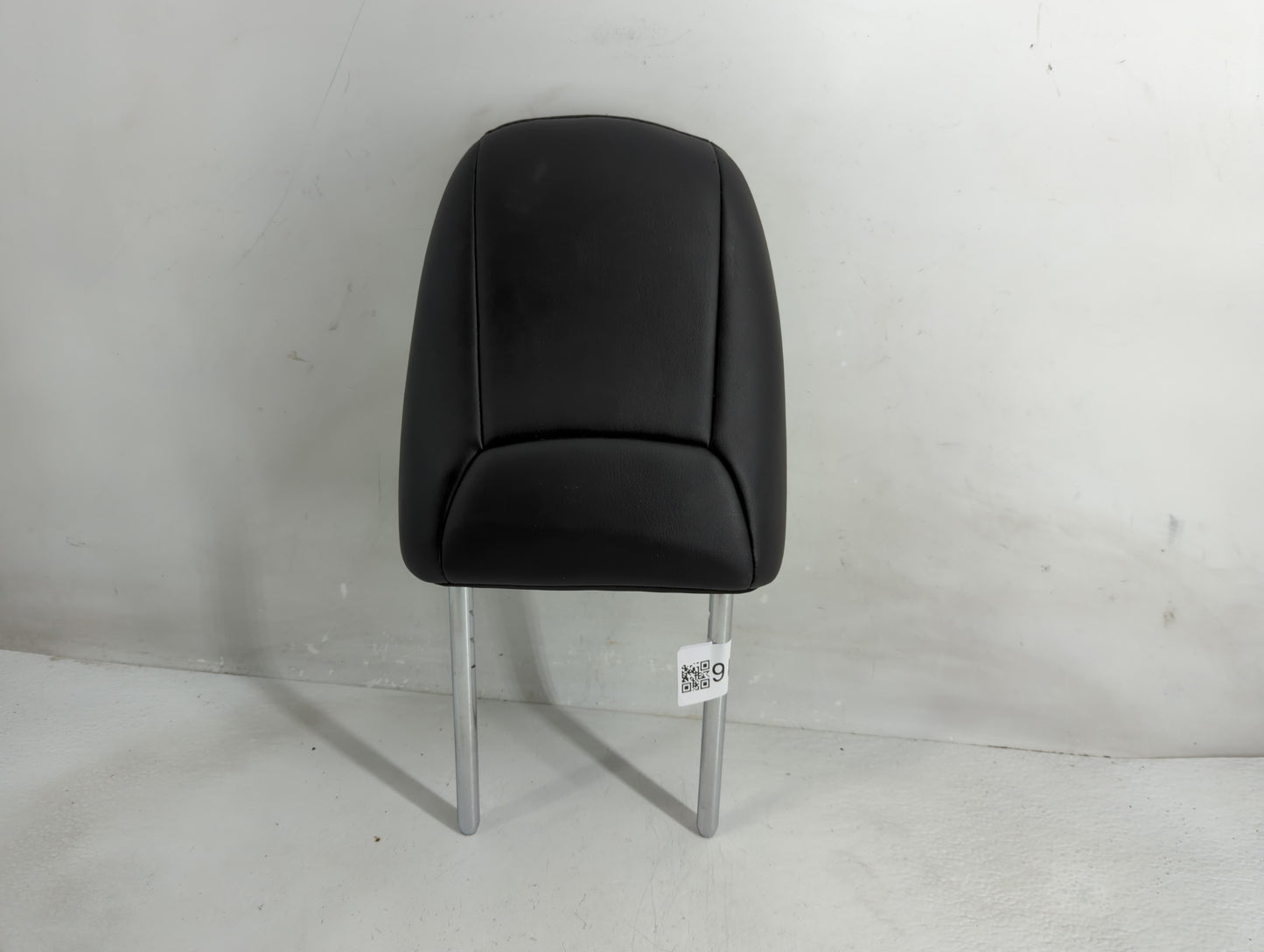 2020 Jeep Cherokee Headrest Head Rest Front Driver Passenger Seat Fits OEM Used Auto Parts - Oemusedautoparts1.com
