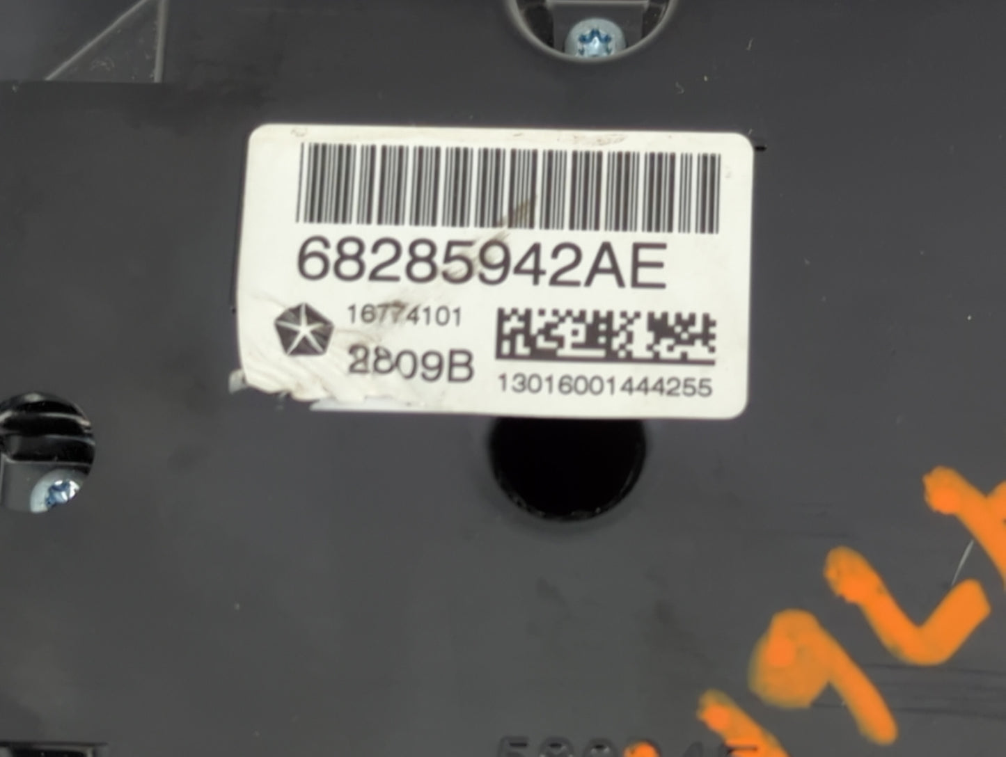 2019-2022 Jeep Cherokee Climate Control Module Temperature AC/Heater Replacement P/N:68285942AE Fits Fits 2019 2020 2021 202