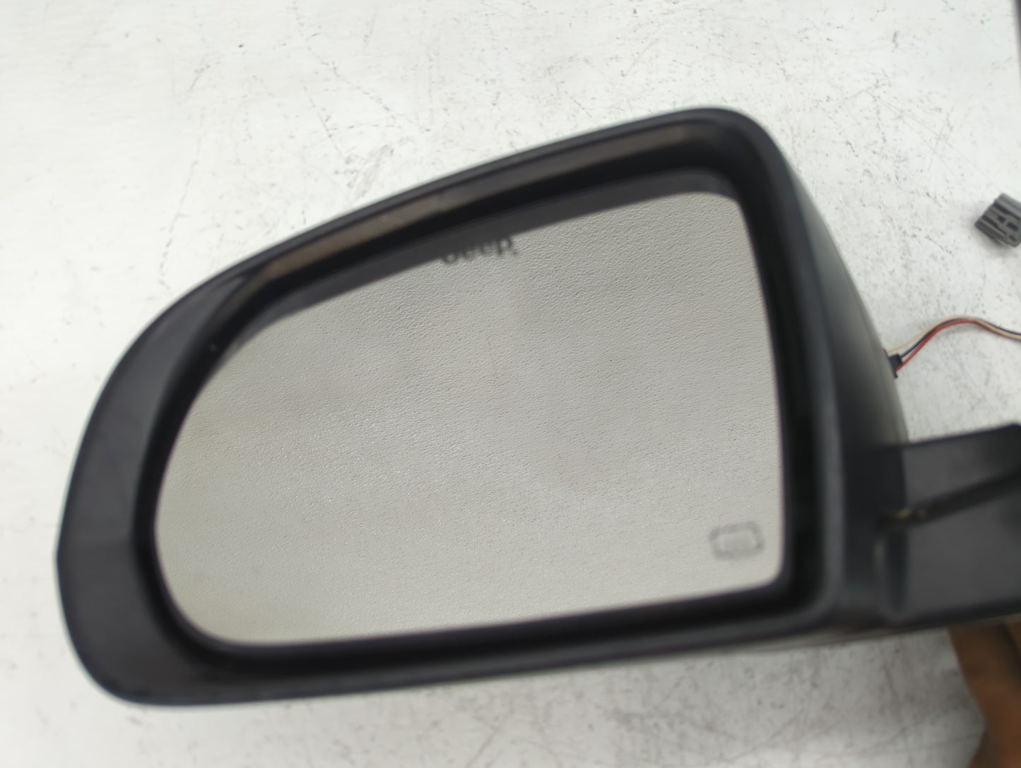 2020 Jeep Compass Driver Side View Mirror - Left Door Mirror OEM Used - Oemusedautoparts1.com